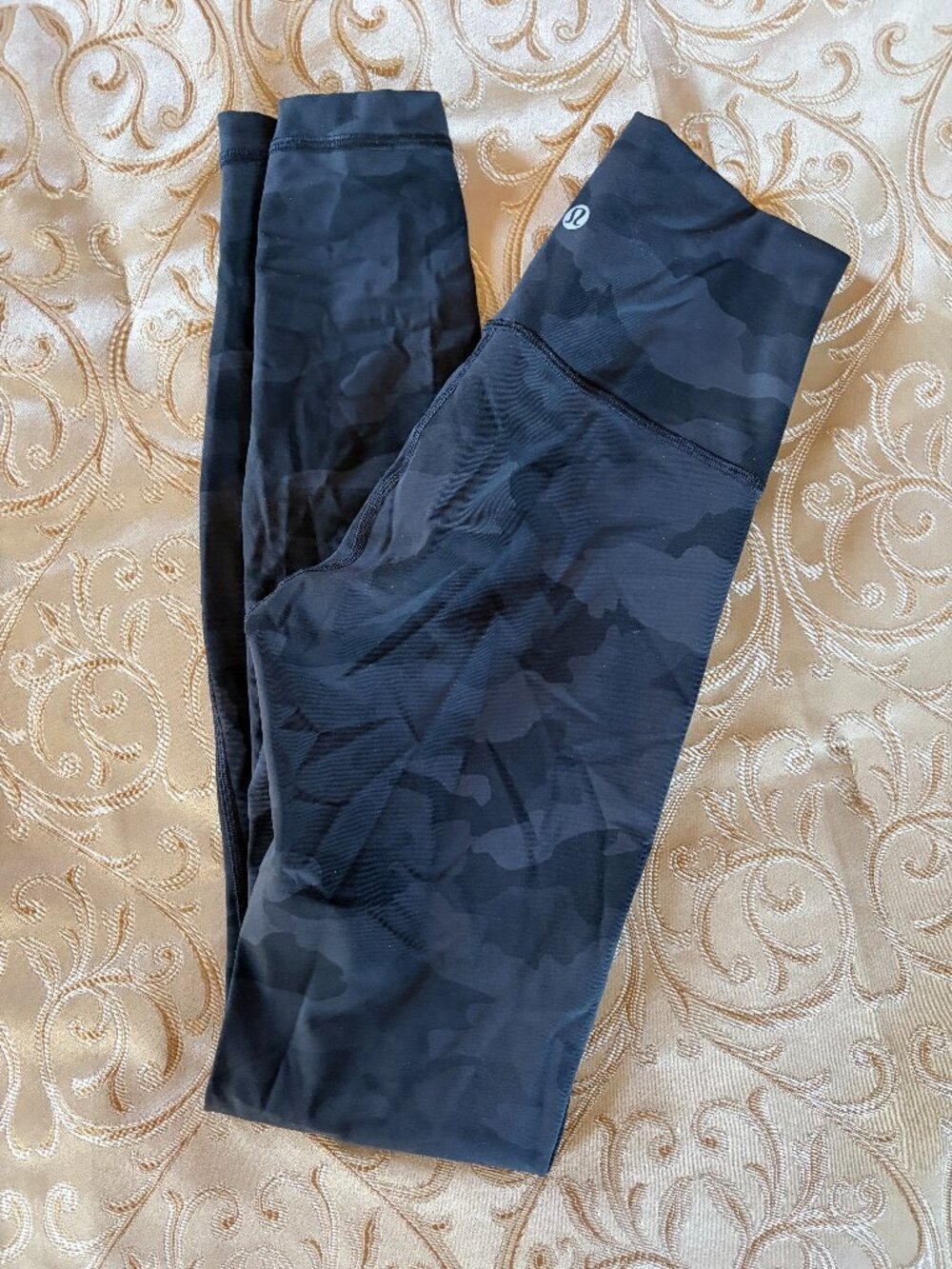 Lululemon Black Camouflage Leggings, Size 2